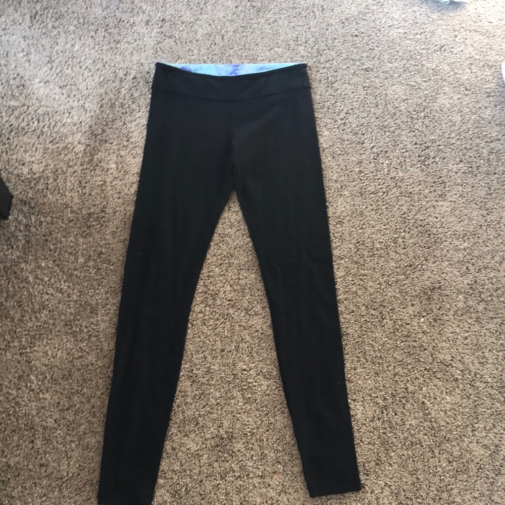 Ivivva reversible black leggings
